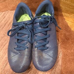 Navy Blue Lace-Up Athletic soccer Cleats